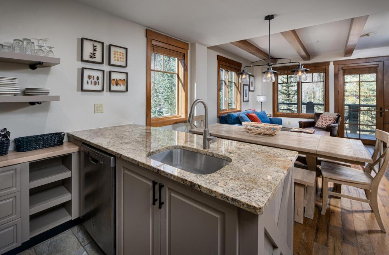 Mountain Thunder Powder Day Condo - Fantastic Breck Ski-In Location Брекънридж Екстериор снимка