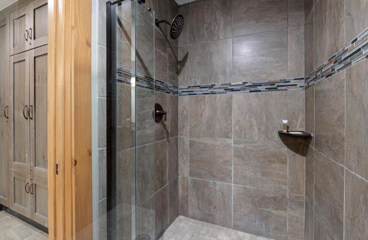Mountain Thunder Powder Day Condo - Fantastic Breck Ski-In Location Брекънридж Екстериор снимка